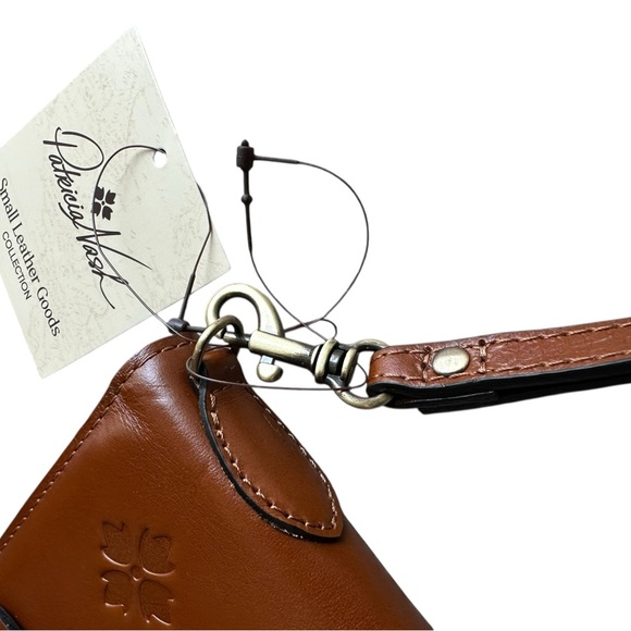 Patricia Nash Valentia Wristlet Wallet - Picture 7 of 9